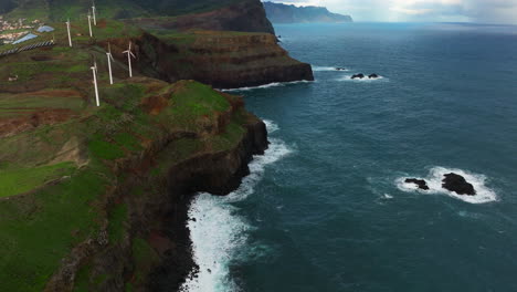 Wind-Turbines-At-Ponta-de-Sao-Lourenco-In-The-Early-Morning-In-Madeira,-Portugal