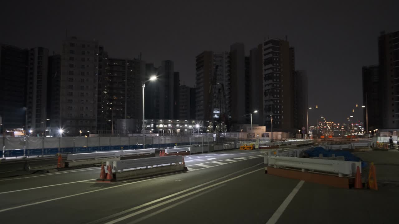 도쿄 하루미 재개발 지역 야간 전망 2022년 6월