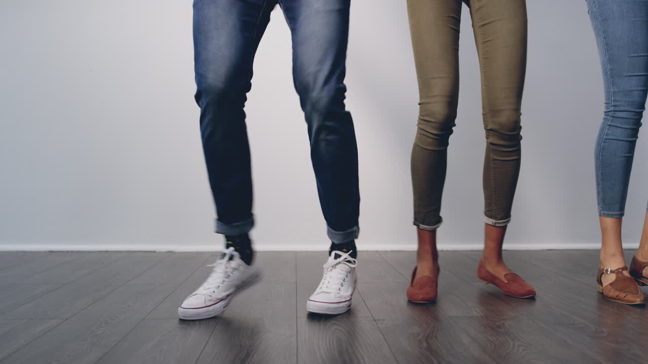 4k 비디오 영상으로 인식할 수 없는 그룹의