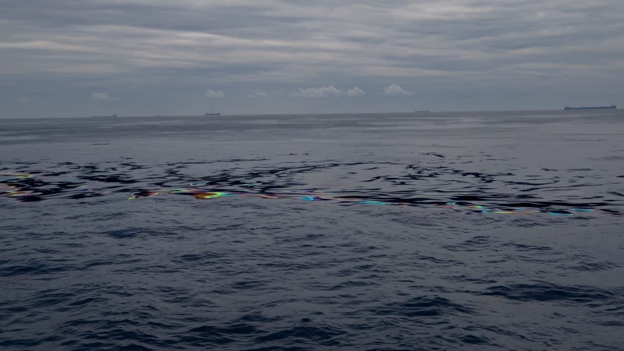 바다에 기름 유출