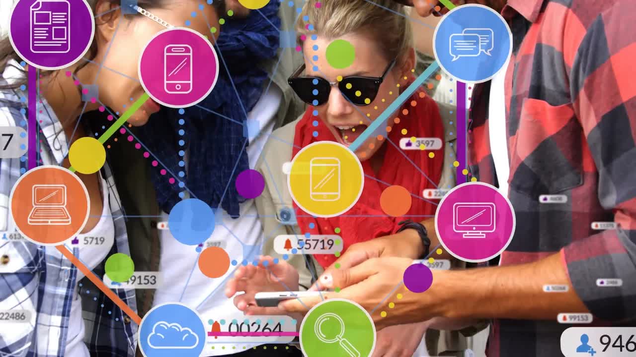 animación de la red de conexiones con iconos en diversos grupos de personas.