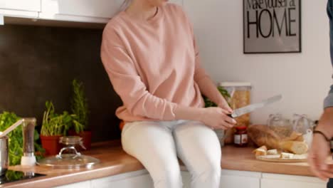 Couple-cooking-together-in-the-kitchen