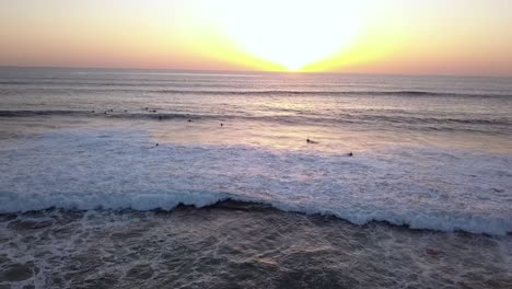 This-is-what-a-surfer-burial-at-sea-in-California-looks-like