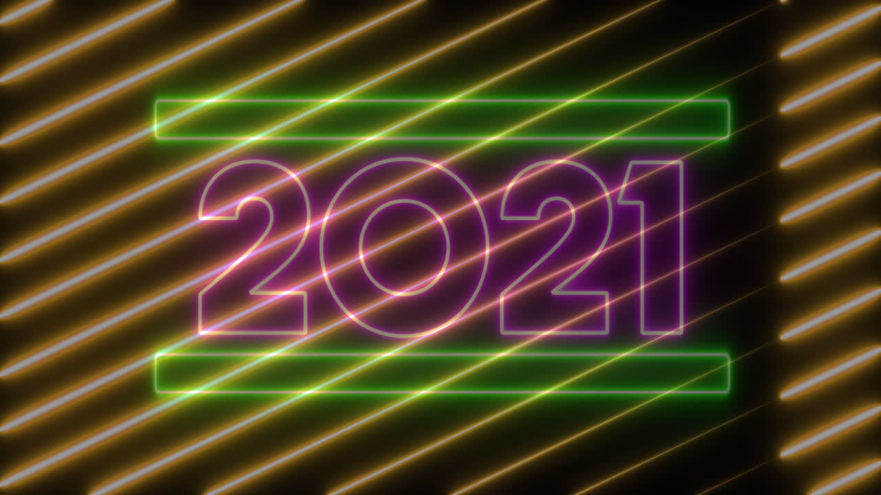 animación de 2021 en letras de neón rosadas con líneas diagonales doradas en movimiento sobre fondo negro