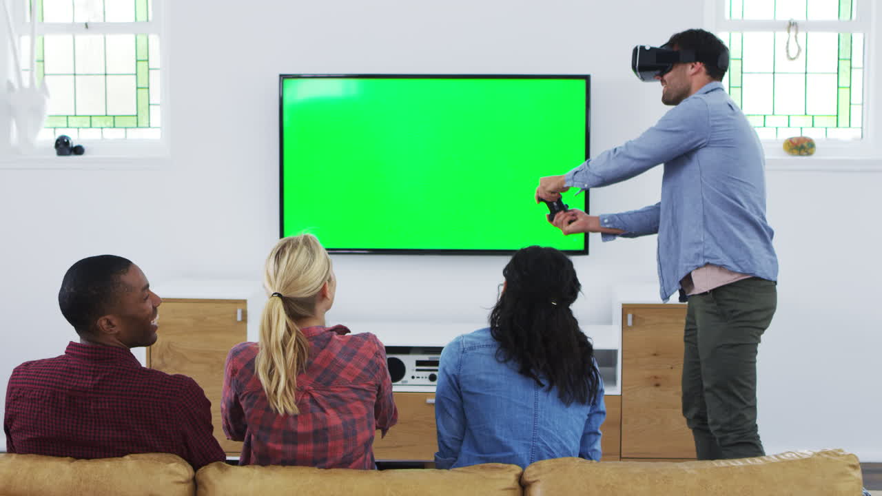Friends Playing Computer Game With Virtual Reality Headset | Premium ...