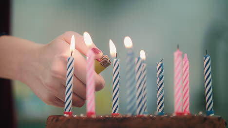 pastel de cumpleaños con velas