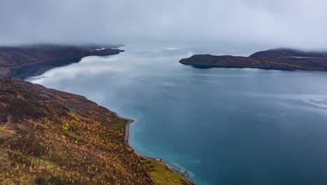 Vista-Aérea-Del-Fiordo