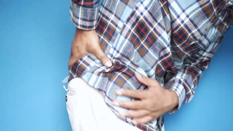 hombre con dolor de espalda