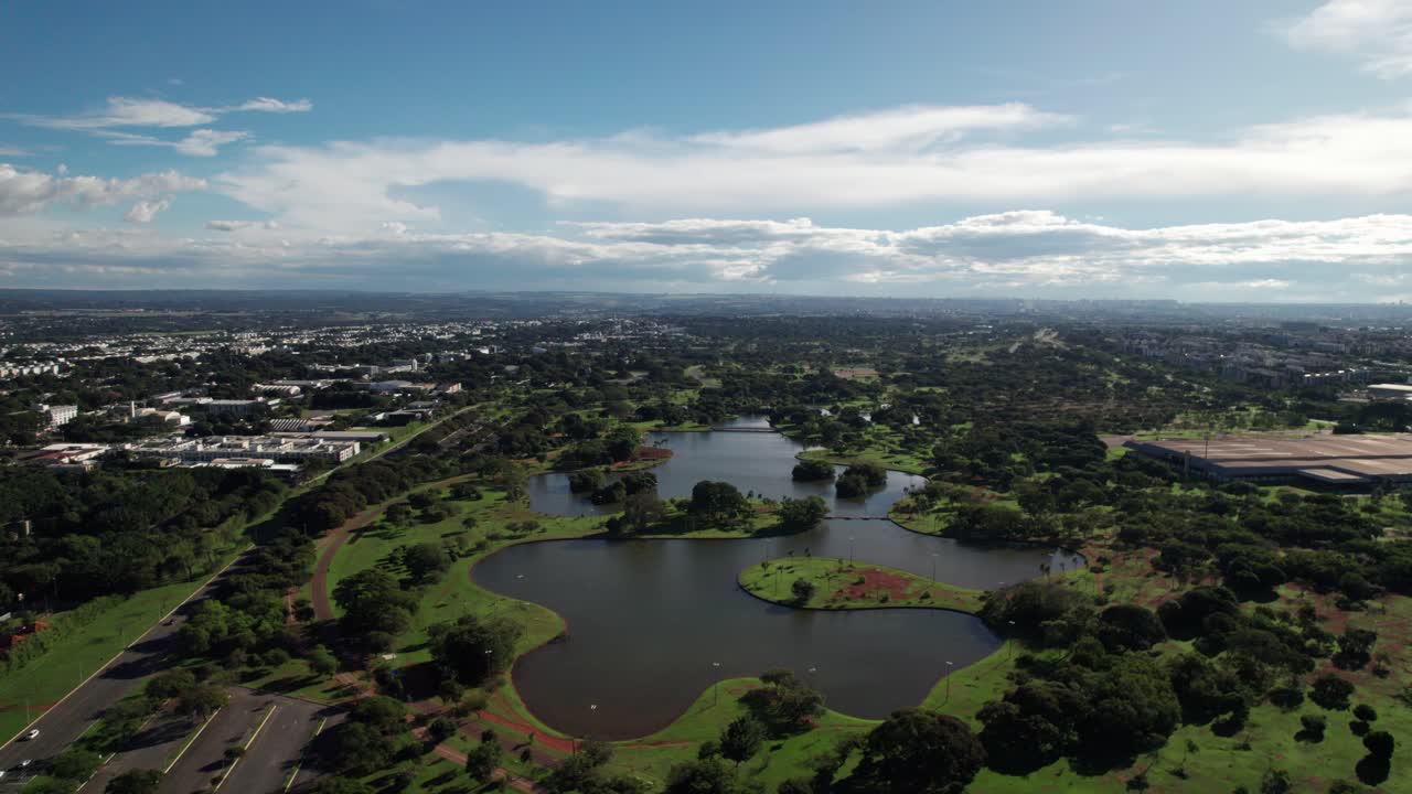 vista aérea del parque de la ciudad en brasilia