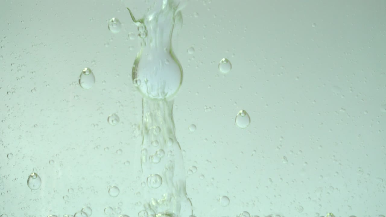 배경 거품에서 거품의 움직임.