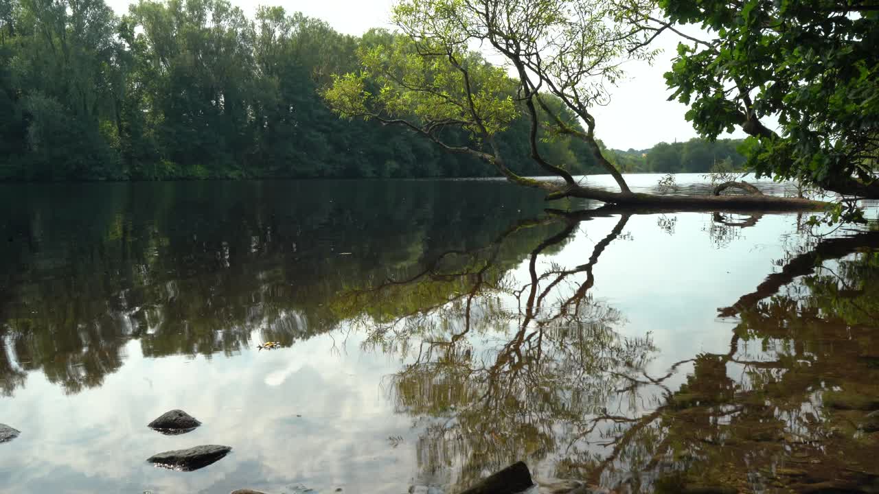 루인 강과 모레캠브 만은 항상 멋지고 아름다운 풍경으로 유명합니다.