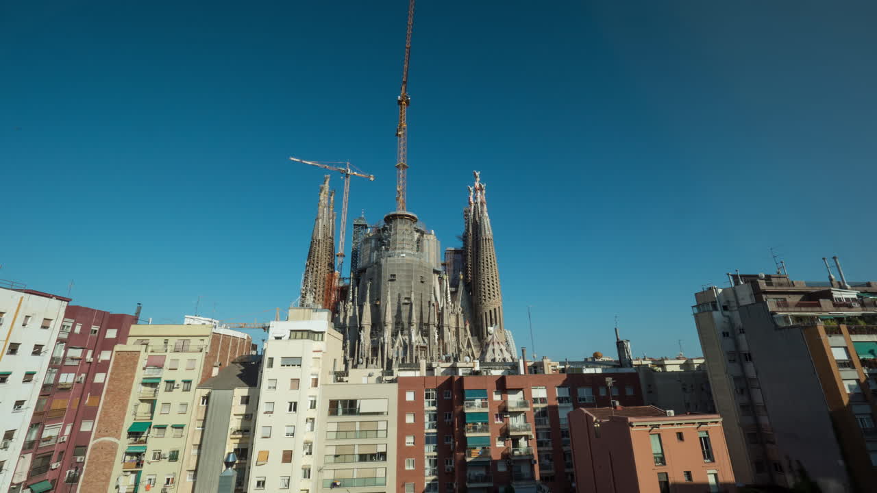 Timelapse of Sagrada Familia in day evening and at night