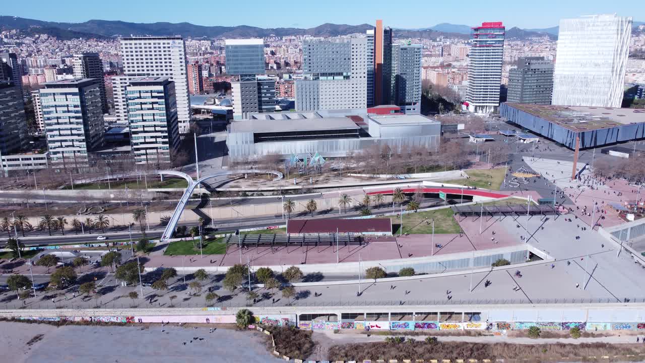 dji mini 2 in 4k로 바르셀로나에서 촬영한 영상