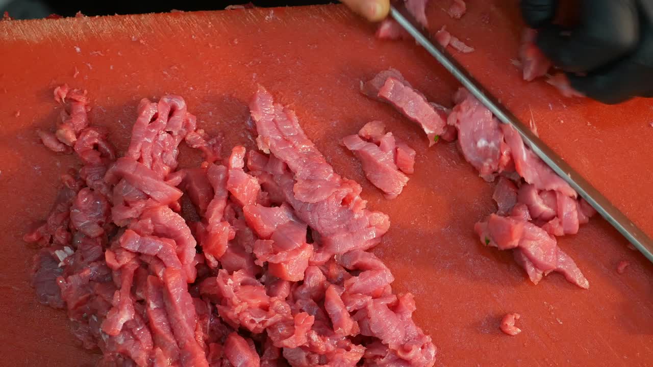 preparación de carne de res cruda