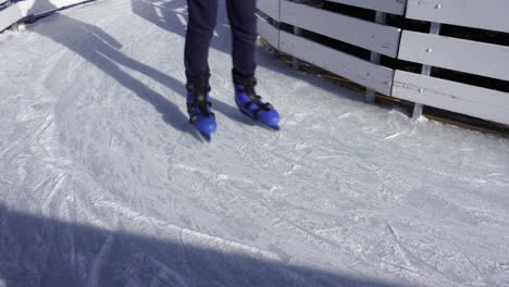 Skating-close-up-on-a-sunny-day