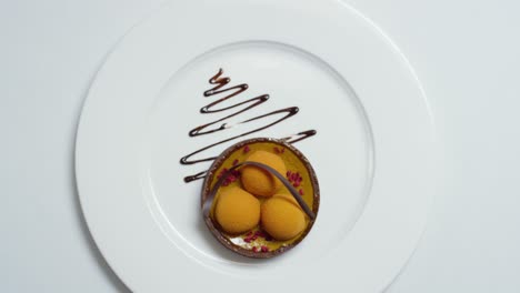 elegante tarta de chocolate de naranja