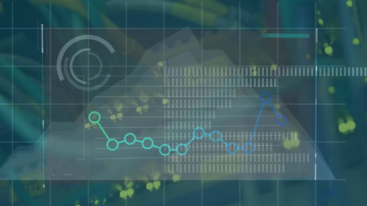 animación del procesamiento de datos diversos sobre la pantalla con cables de servidor