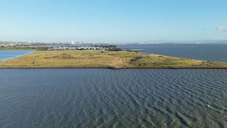 Drone captures the balance of green space and urban shoreline that defines Cesar Chavez Park’s charm.