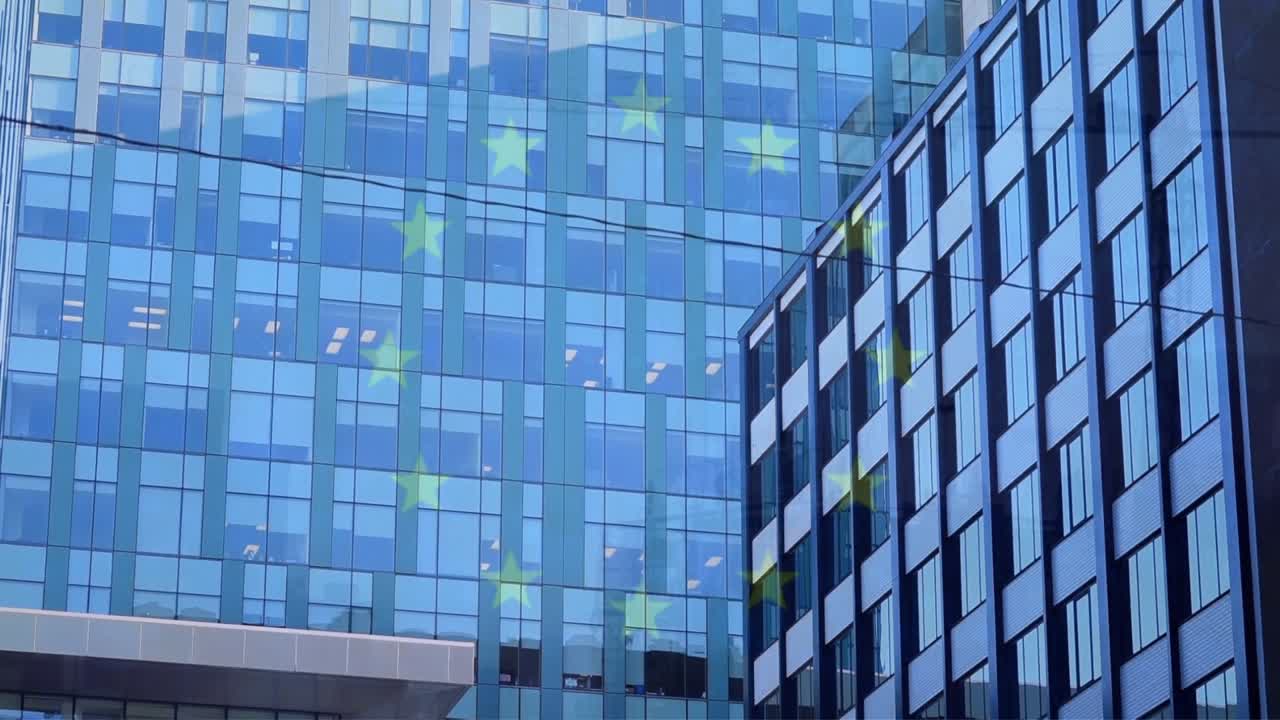 Animazione di elaborazione di dati finanziari su scatole di cartone su nastro trasportatore