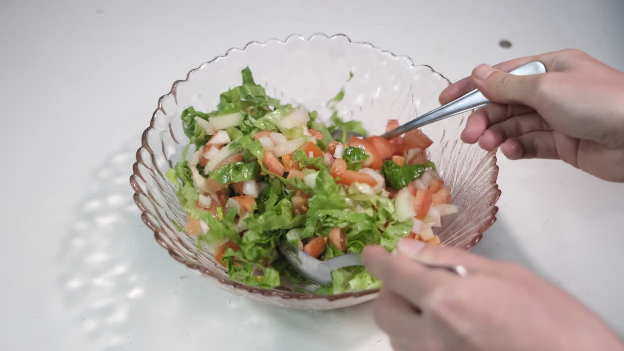 그 ⁇  에  ⁇ 인  ⁇ 러드