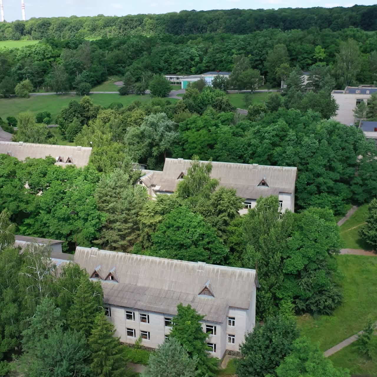 교외 주택 의 공중 사진