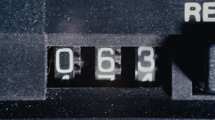 Vintage Analog Tape Deck Counter with Three Digits Spinning during Playback