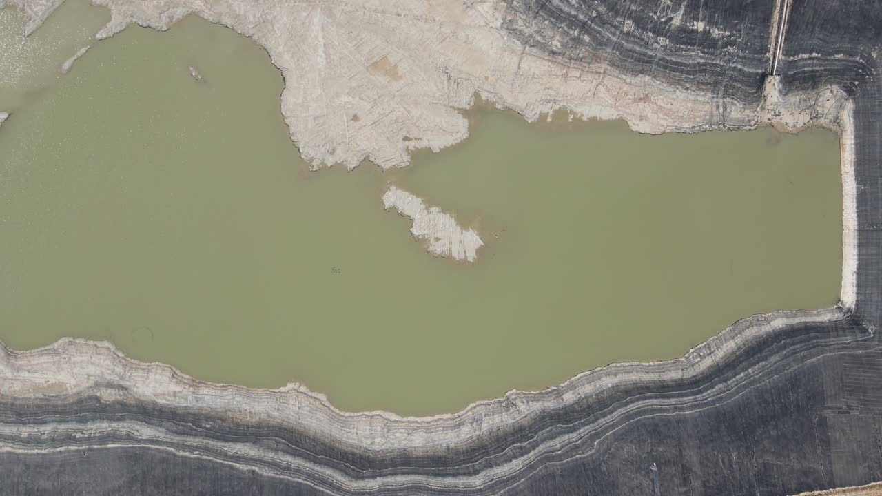 presa de riego para la agricultura