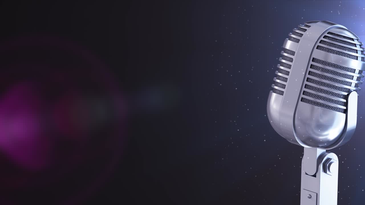 el micrófono en el estrado está de pie en el escenario.