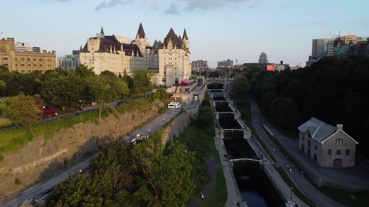 Ottawa skyline with historic Fairmont Ch&acirc;teau Laurier, Rideau Canal locks