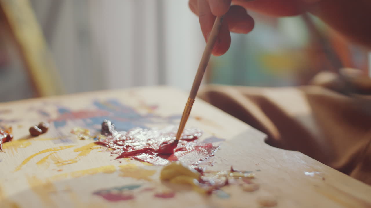 페인트 색을  ⁇ 어서  ⁇ 을  ⁇ 는 것