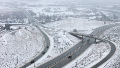 Kamloops-Malerische-Winterabzweigung-Zum-Highway-5