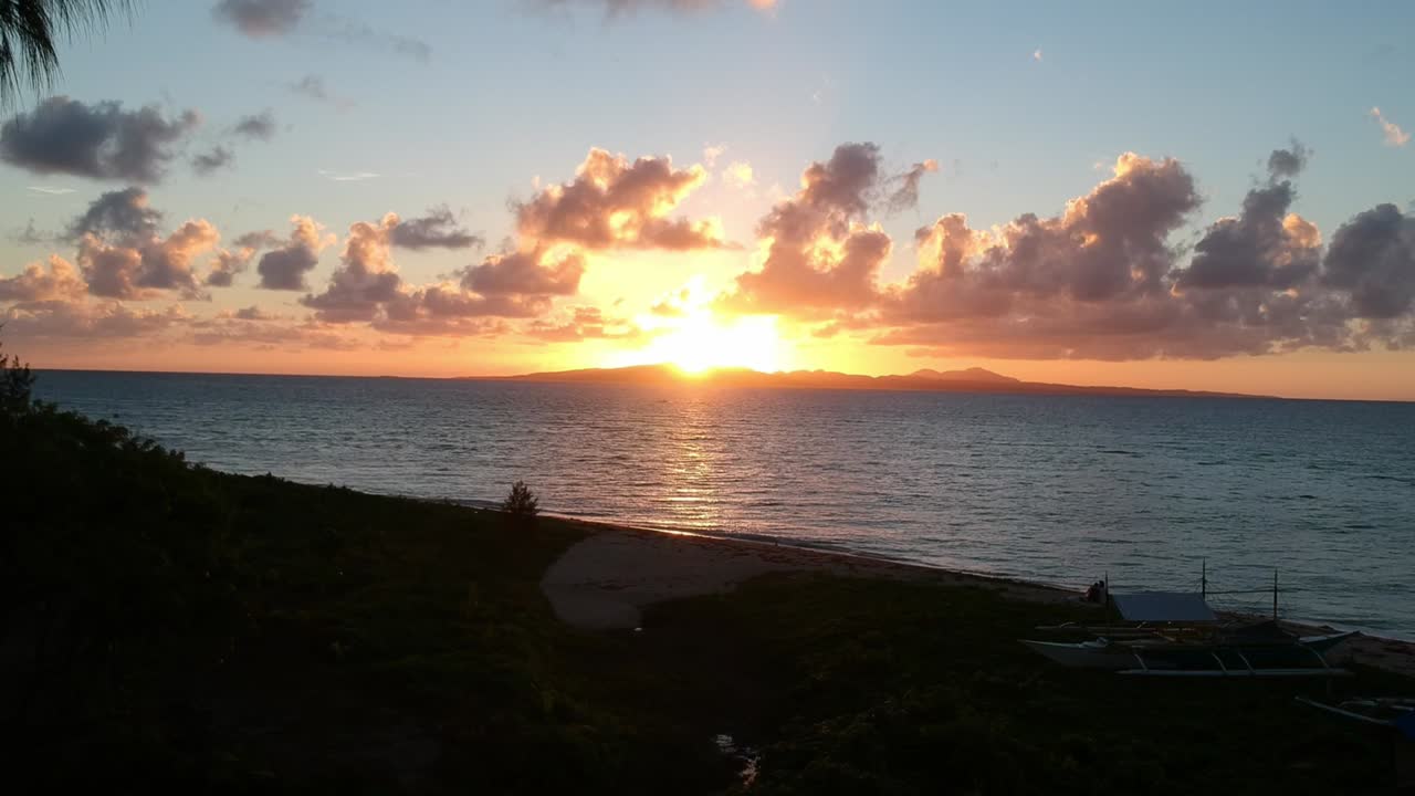 Sunrise over the tranquil island paradise of Cagbalete, in the province of Quezon, Philippines.