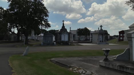 vista aérea del cementerio y los crips en el antiguo cementerio de metairie