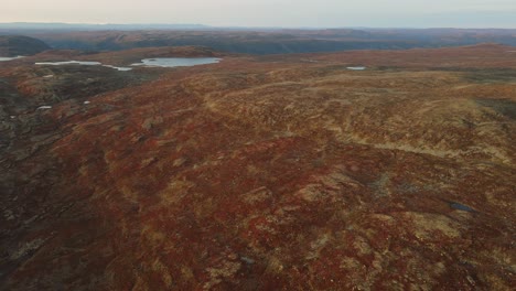 Berggebiet-Mit-Wunderschönen-Geologischen-Formationen-In-Südnorwegen