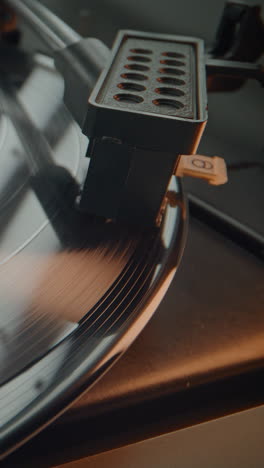 primer plano de un tocadiscos