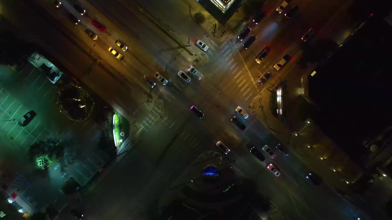 tráfico de austin texas en la noche