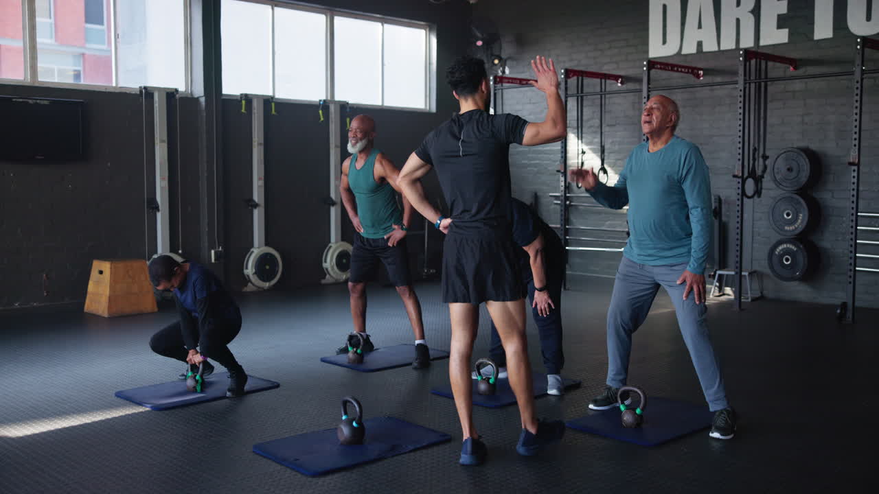 노인 들 과 함께 하는 체육 수업