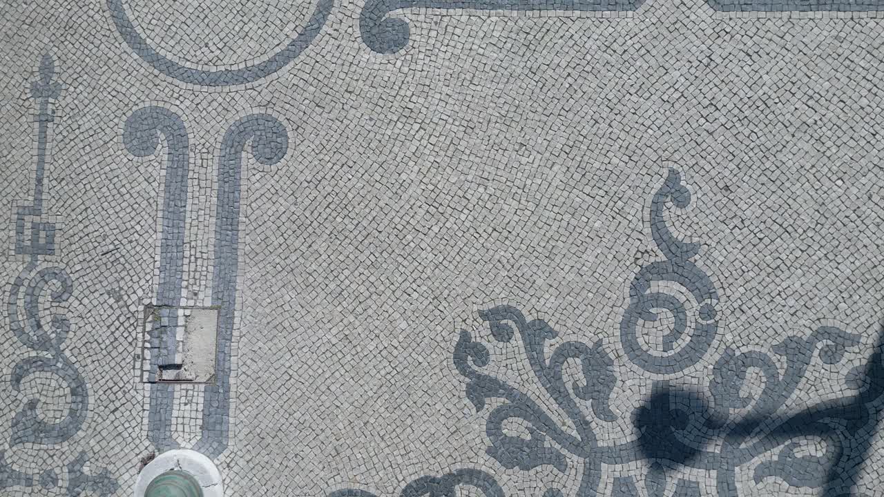 vista de movimiento aéreo de los patrones de lisboa muy cerca