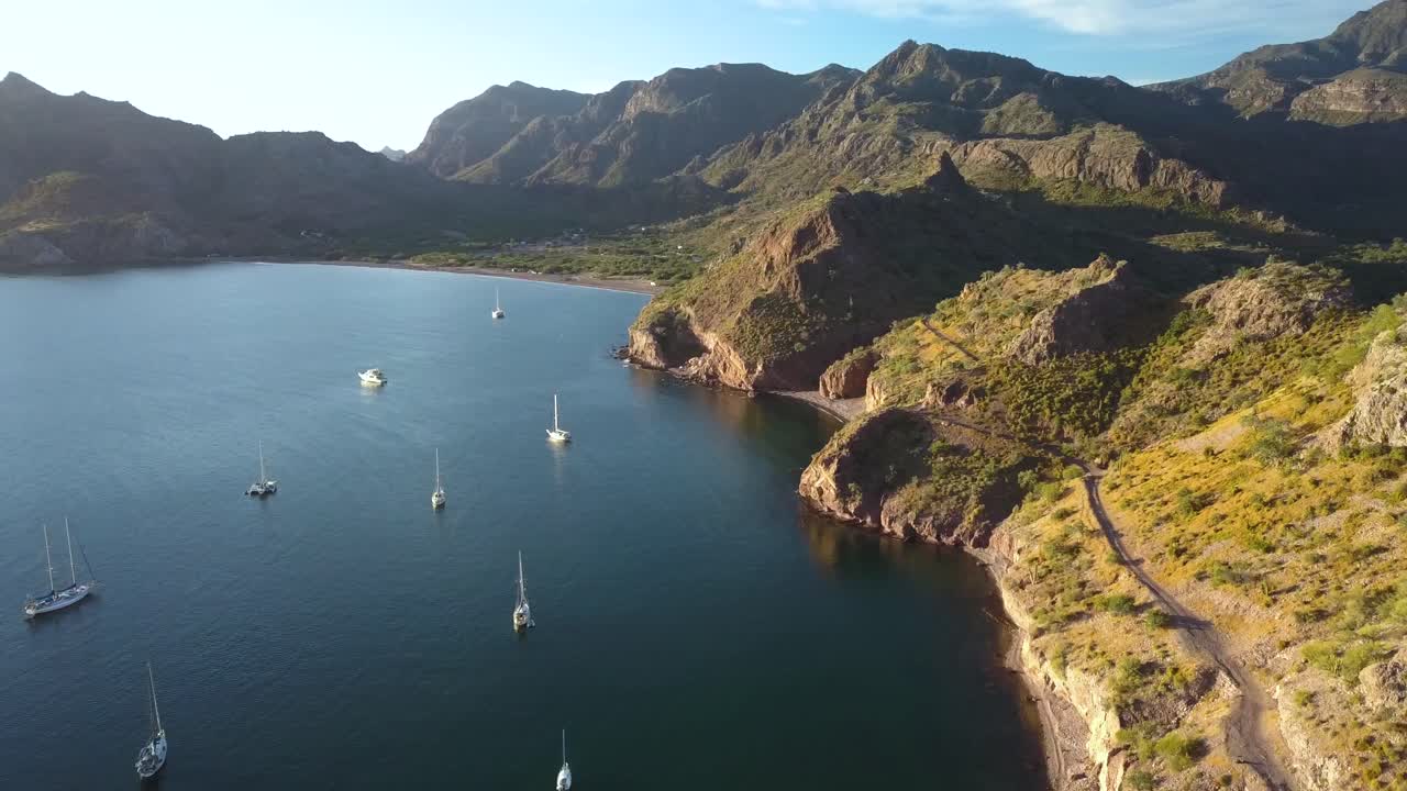 멕시코 아구아 베르데 코브의 믿을 수 없을 만큼 아름다운 경치