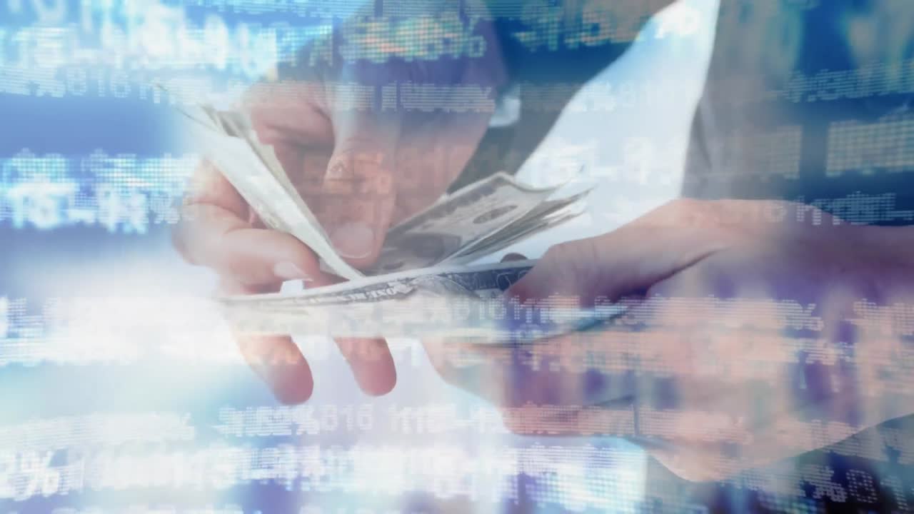 데이터 기록을 통해 미국 달러 지폐를 계산하는 사람의 애니메이션