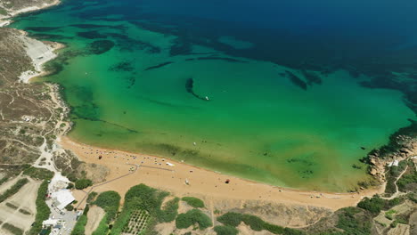 Filmmaterial-über-Den-Unglaublichen-Rambla-Beach-Auf-Der-Insel-Gozo-In-Malta