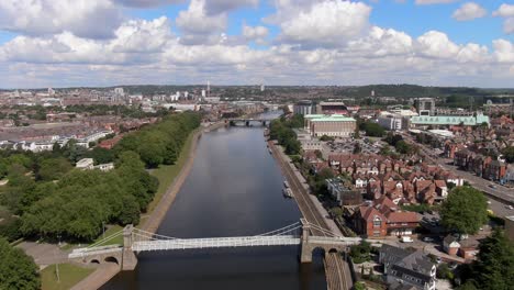 Vista-De-Pájaro-Que-Muestra-La-Ciudad-De-Nottingham-En-Inglaterra