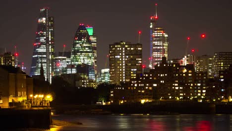 Westferry-Night-View-4K-01