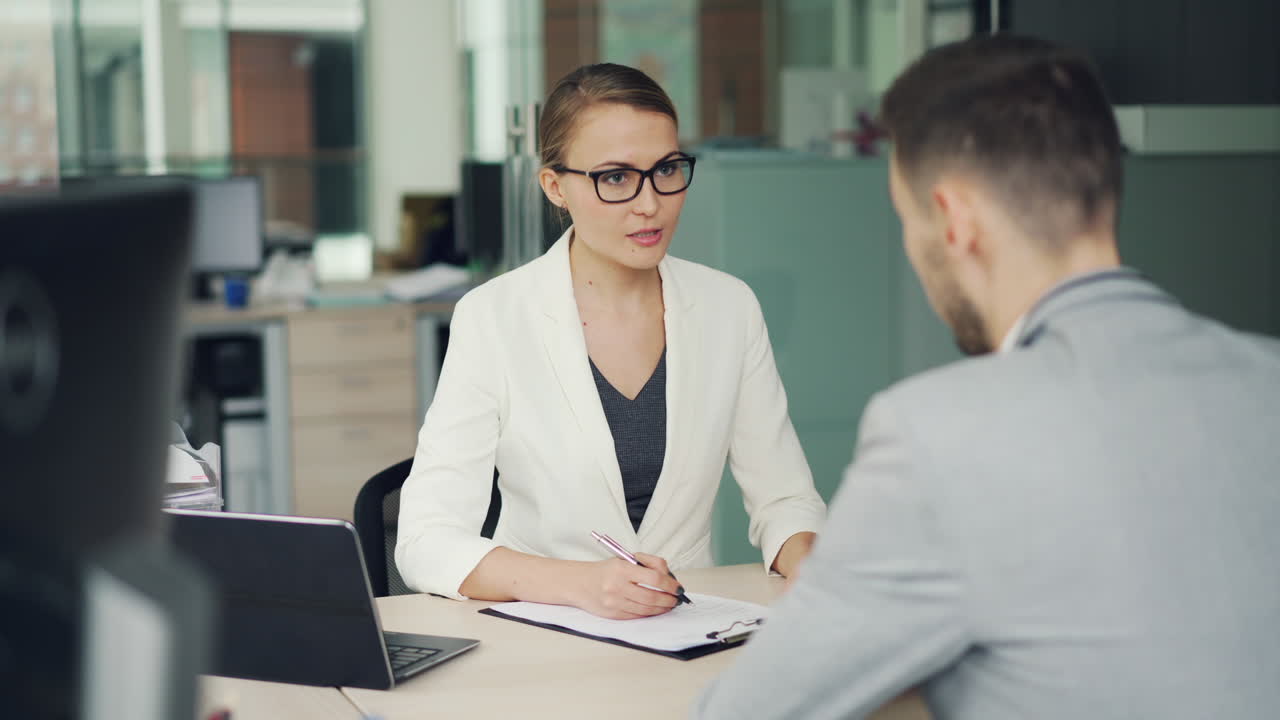 деловая встреча или интервью