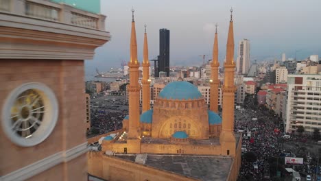 disparos de drones - líbano, beirut protestas en el centro de la plaza de los mártires