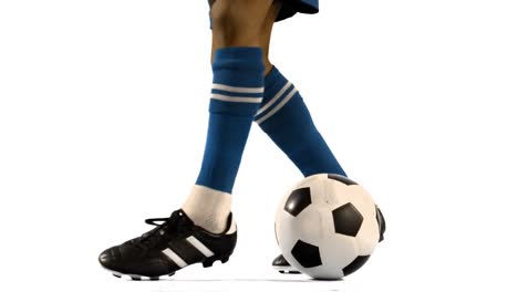 -Football-player-controlling-the-ball-