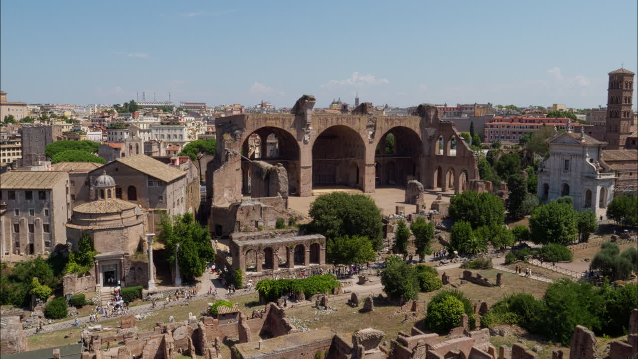 Luftfoto af det antikke Forum Romanum og ruiner i Rom, Italien