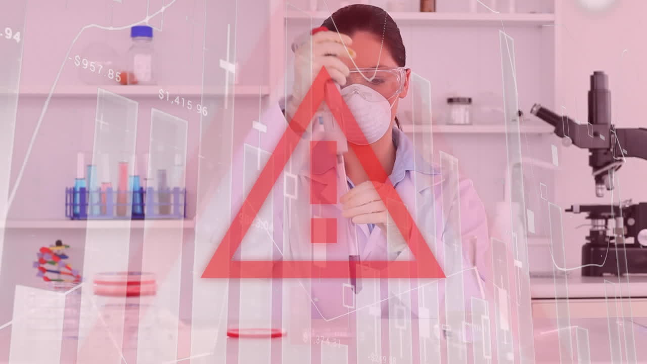 빨간 삼각형 경고 표지판과 코로나19 확산 그래프가 배경에서 일하는 과학자