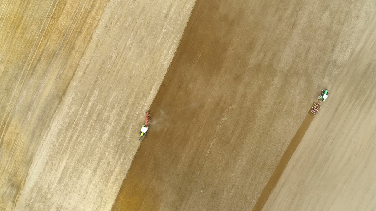 농업용 트랙터 파종 및 경작 농업 분야 2