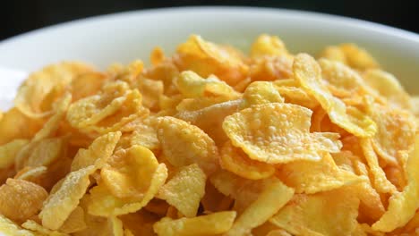 corn flakes heap rotating